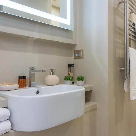 Dei Poeti & Frühstückspension Florenz