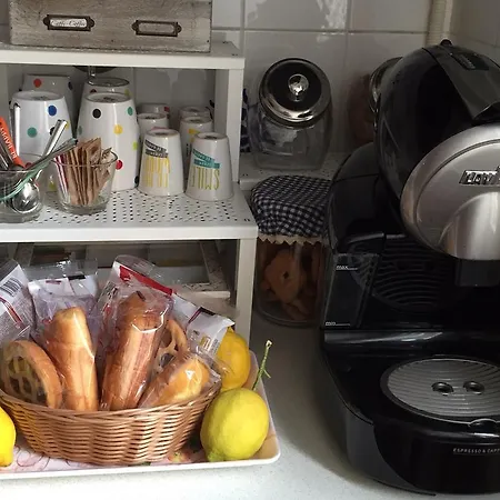 Bed and Breakfast Dei Poeti & 3*